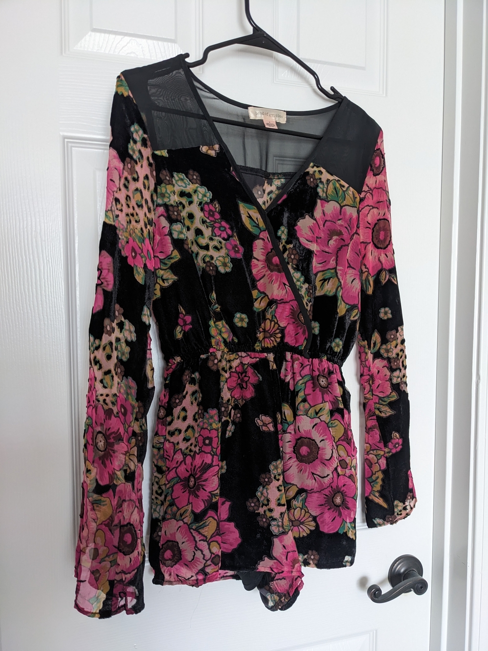 Women’s Floral Velvet Romper - Black & Pink